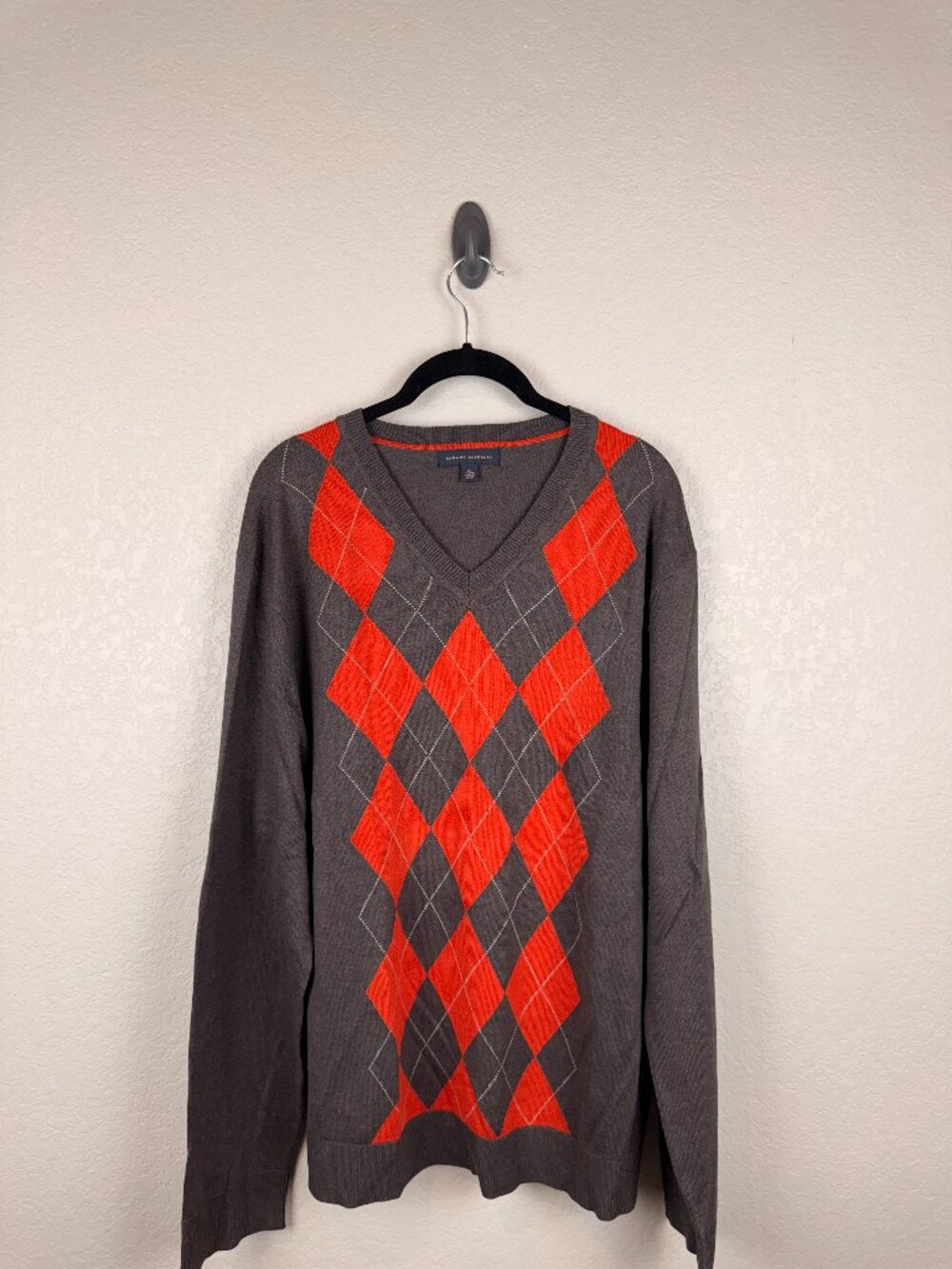 Banana Republic Men's Gray Red Argyle V-Neck Pullover Sweater XL